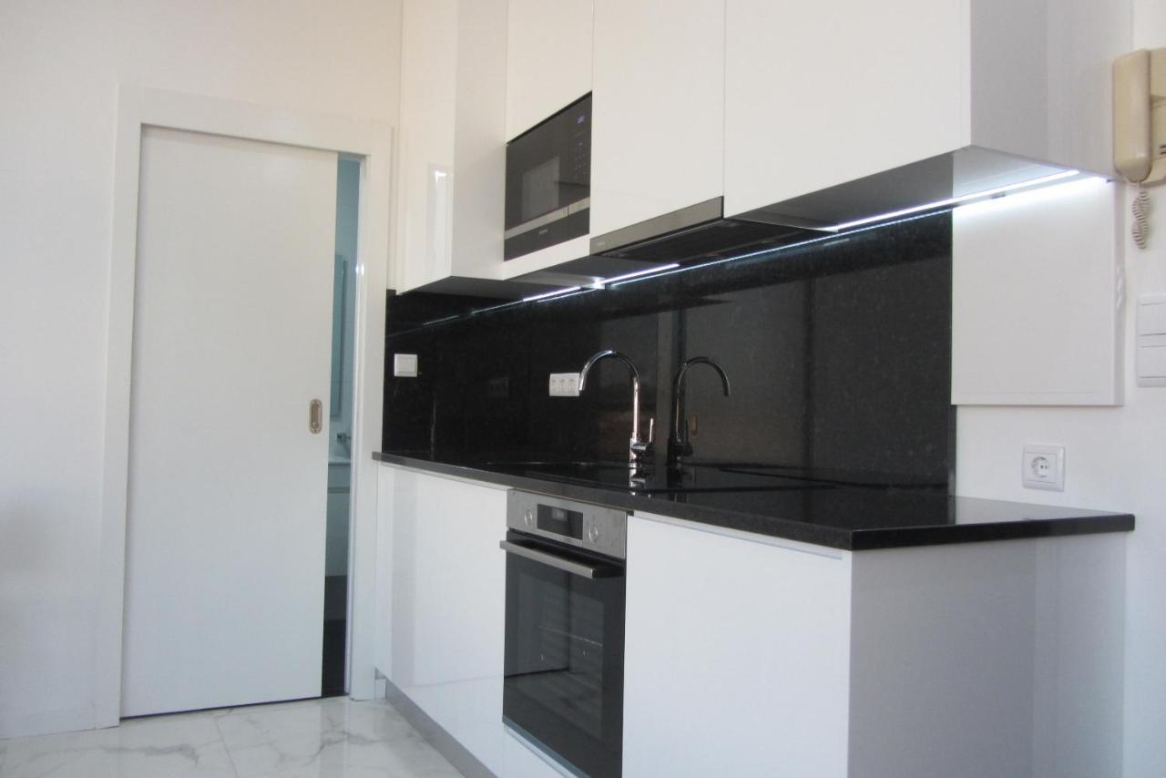 Vb Porto City Studio, By Flat In Порто Екстериор снимка