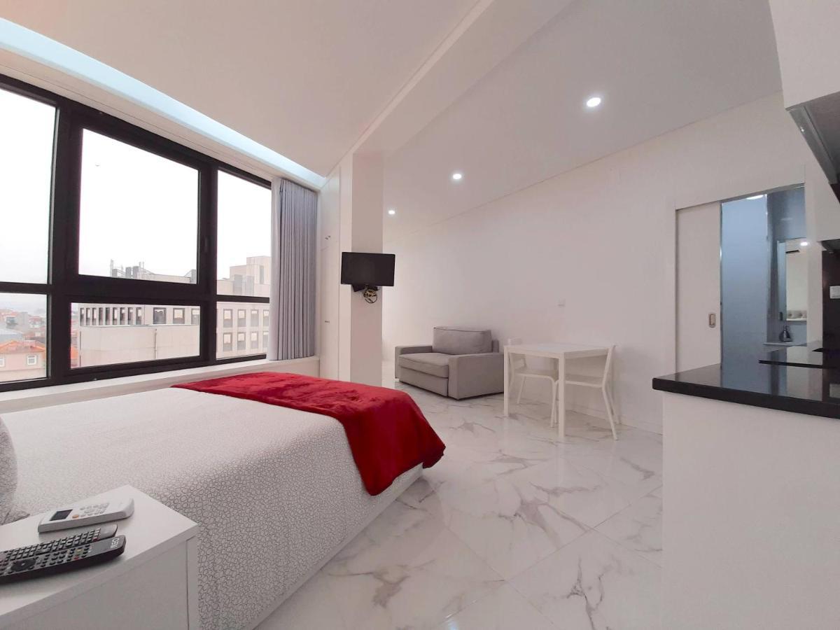 Vb Porto City Studio, By Flat In Порто Екстериор снимка