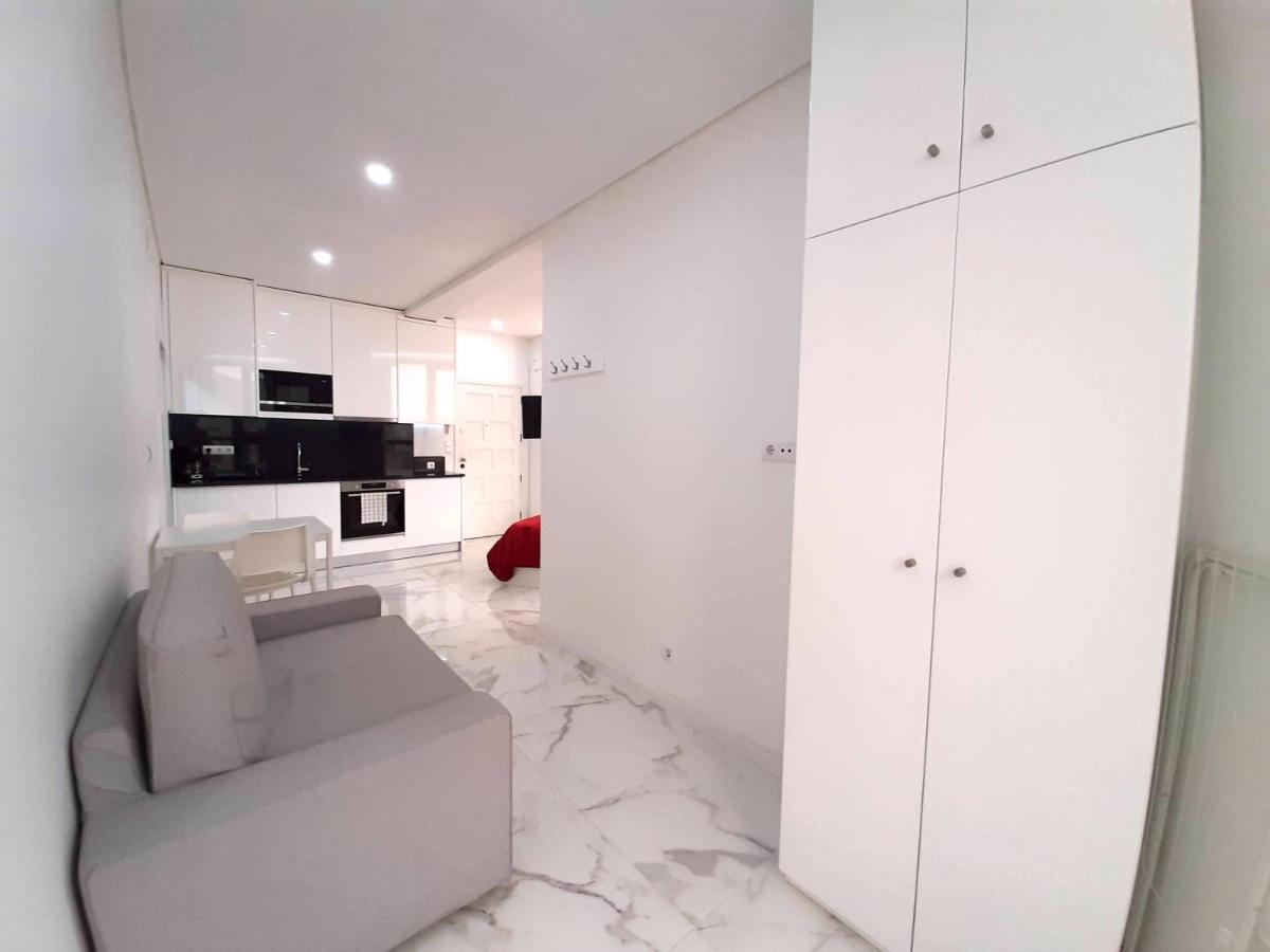Vb Porto City Studio, By Flat In Порто Екстериор снимка